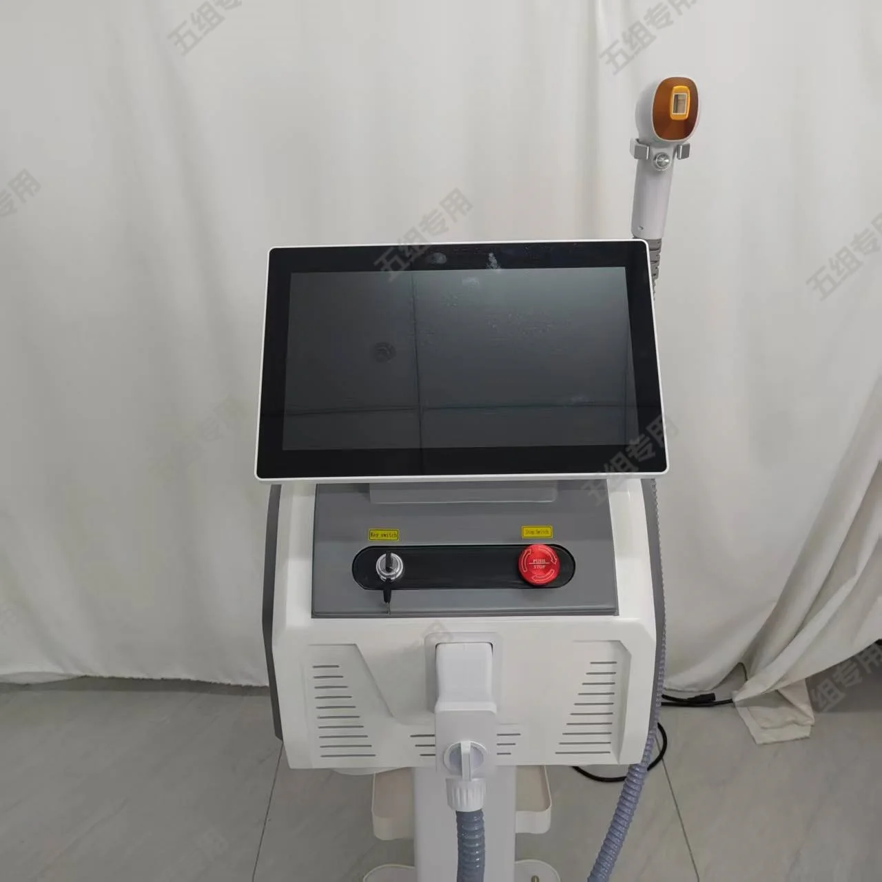 Dispositif d'épilation au Laser à Diode ND:YAG, Triple longueur d'onde, puissance 3000W, indolore et permanente 808nm + 1064nm + 755nm, dernier modèle