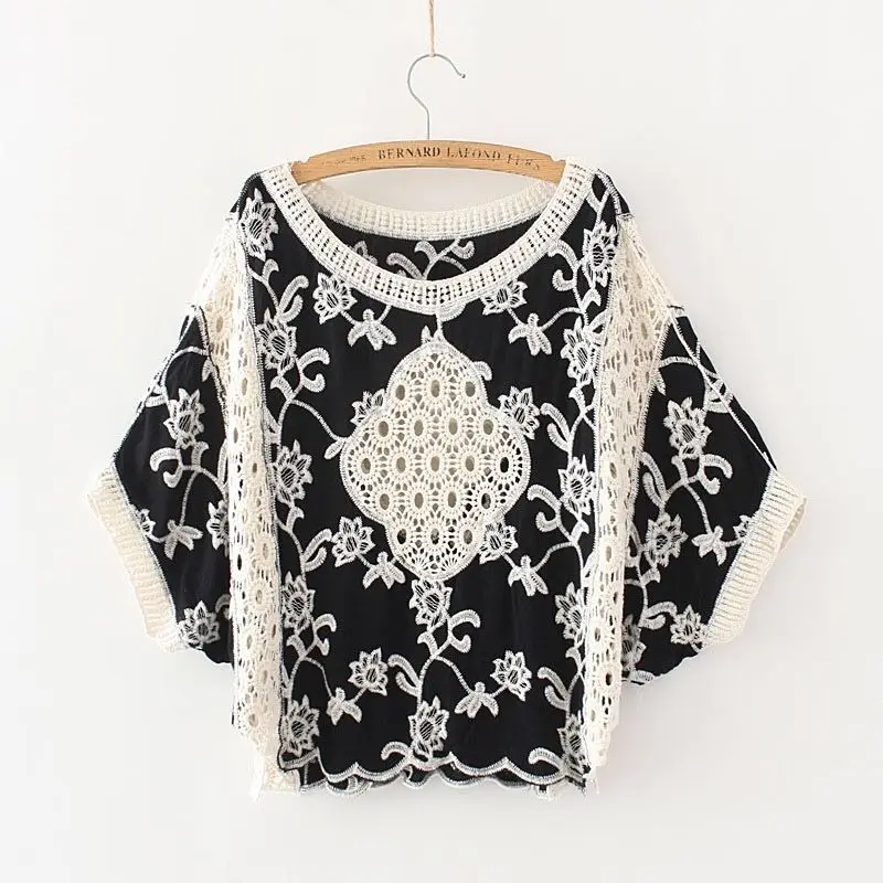 Camisa hueca de encaje Ropa de protección solar suelta elegante Top de algodón puro