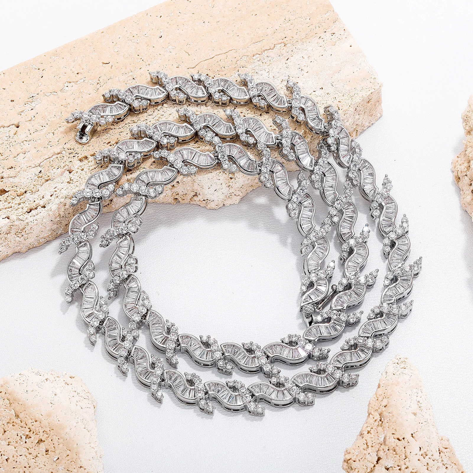 

Wavy Stripe 8MM Ice Crystal Chain Punk Rock Full Zircon Bling Iced Out Brass Chains Necklace Fashion Hip Hop Rap Jewelry BN118