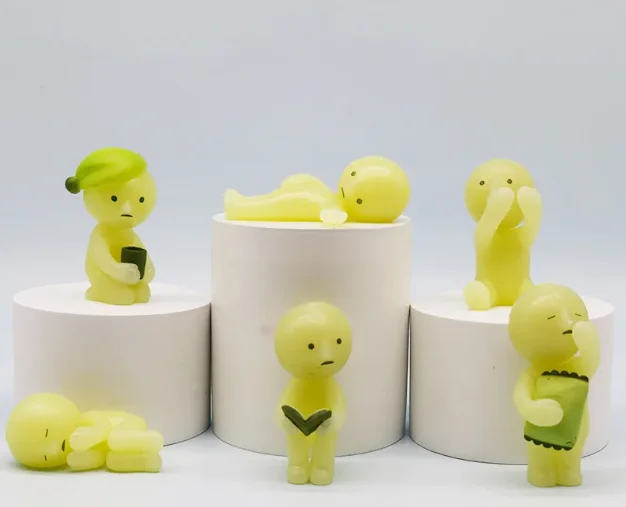 Serie Nachtleuchtende grüne Puppe Actionfiguren Dekoration Modell Spielzeug Fans Kinder Geschenke – Detail 4