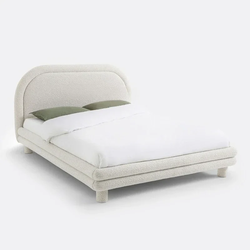Simple lamb wool fabric bed medieval
