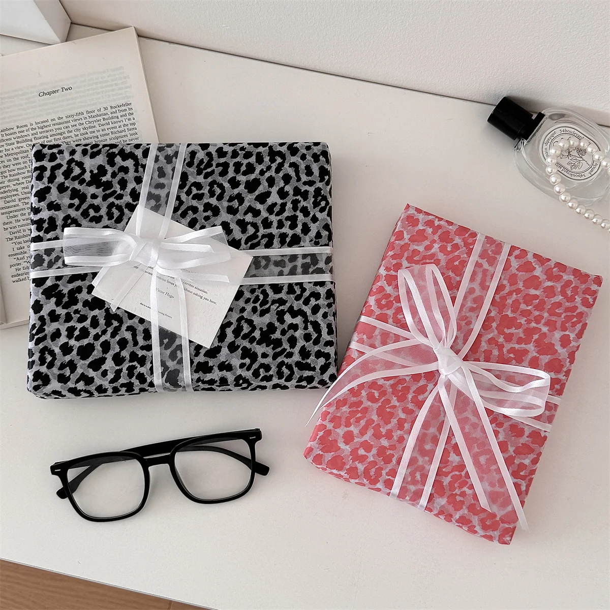 Leopard Print Gift Wrapping Paper, 10 Sheets