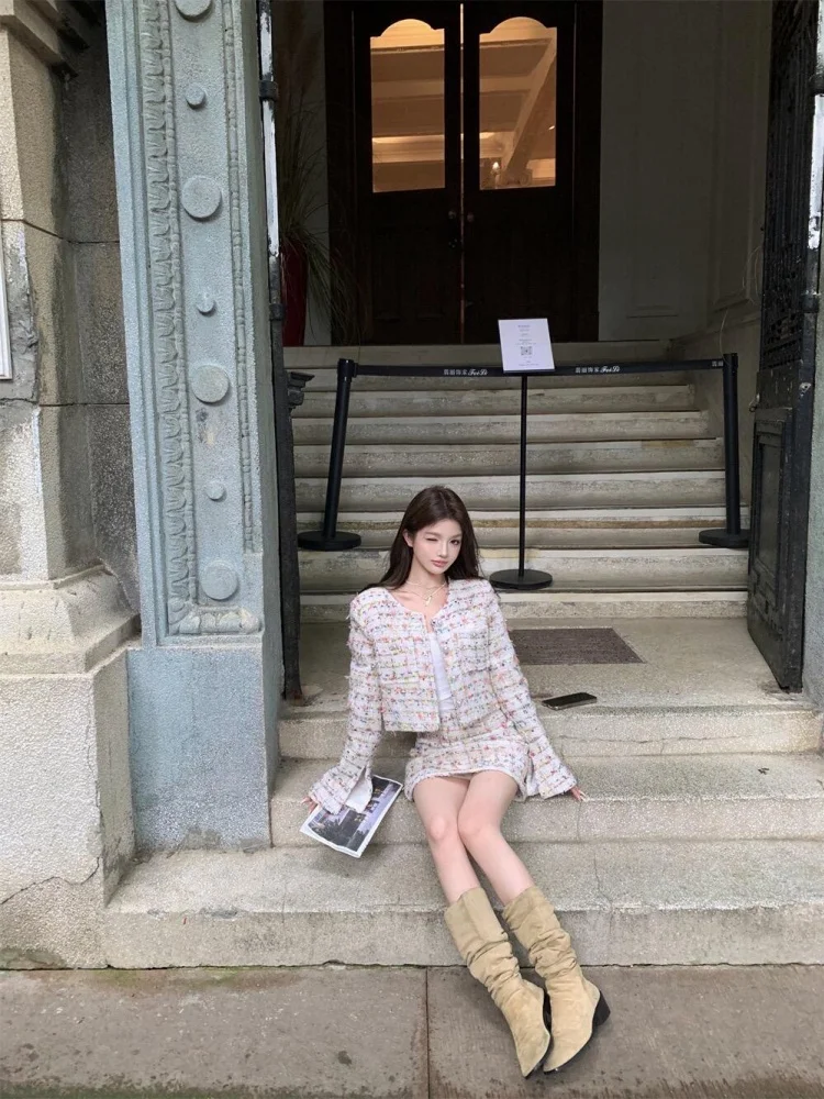 

Ele для похудения, женский модный комплект, красивая юбка средней длины и верхняя одежда из двух предметов, ранняя осень, новый корейский Sle