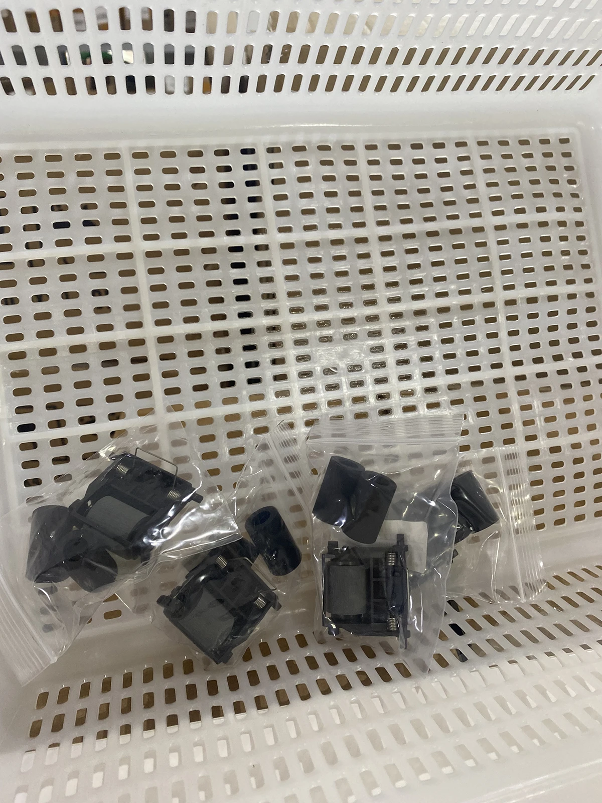 

1X 40X8736 41X0917 40X9108 ADF разделительный ролик захвата для Lexmark MX310 MX410 MX510 MX511 MX610 MX611 CX310 CX410 CX510