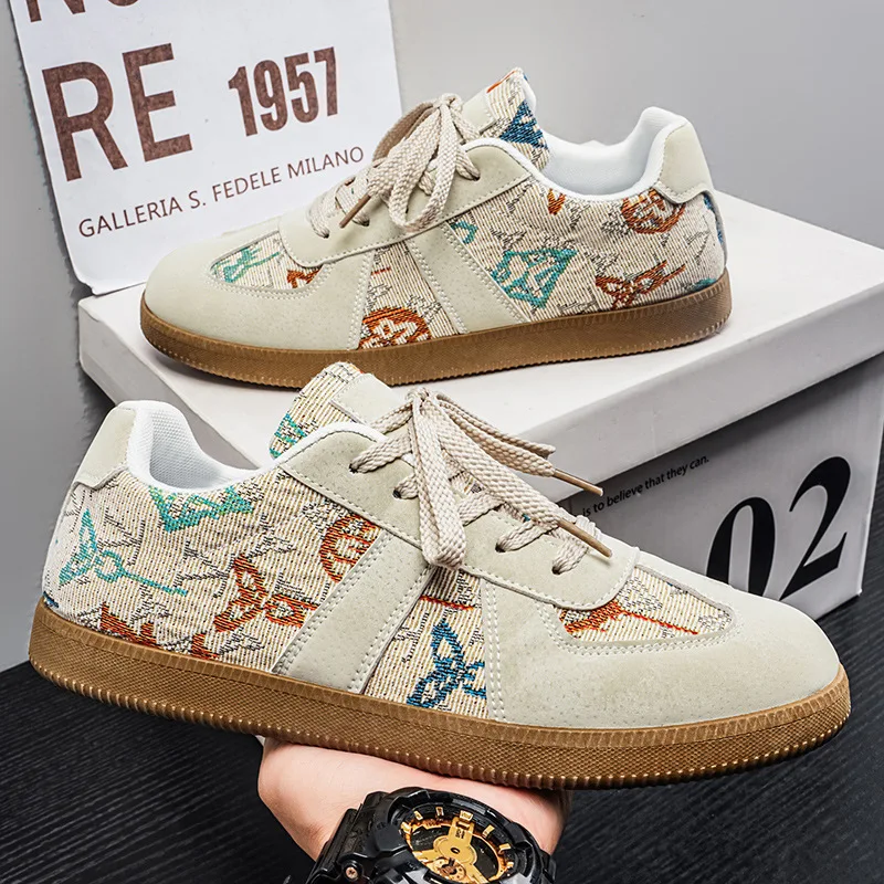 

Men's Casual Black Work Shoes 2026 Spring Autumn Fashionable Versatile Youth Board Shoes Comfortable Slip-On Football Footwear