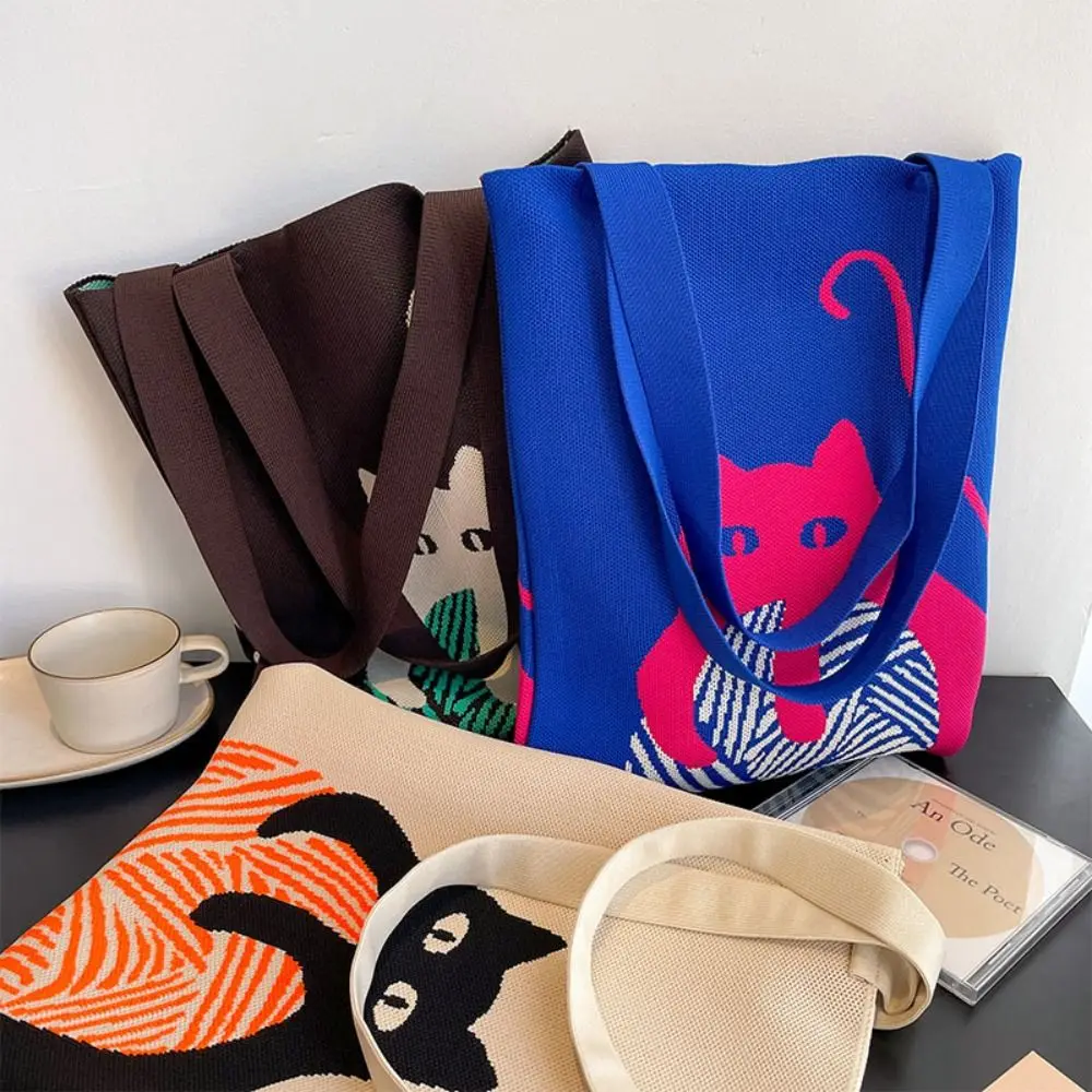 

High-capacity Hand-woven Bag Fashion Knit Cartoon Cat Wool Knitting Shoulder Bags Knot Wrist Bag Women