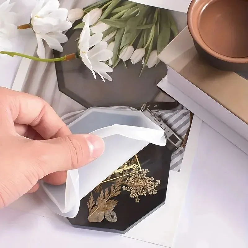 

Coaster Resin Molds Set Include 1pc Coaster Storage Box Mold, 4Pcs Silicone Resin Coaster Mold for Epoxy Resin silicone molds