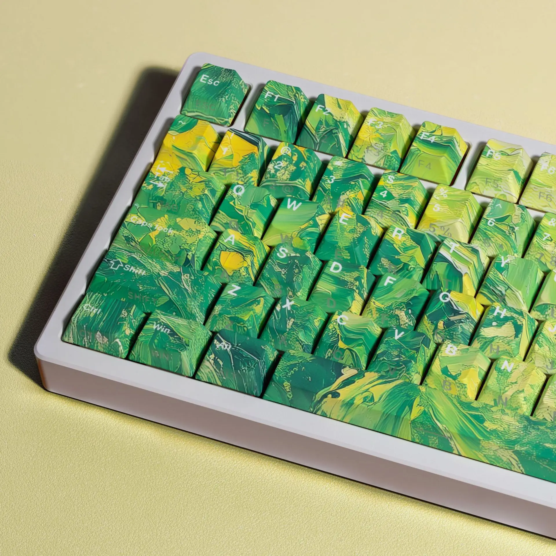 Keycaps Colorful double engraved light transmission Pbt original full set of keycaps Korean Russian European small language