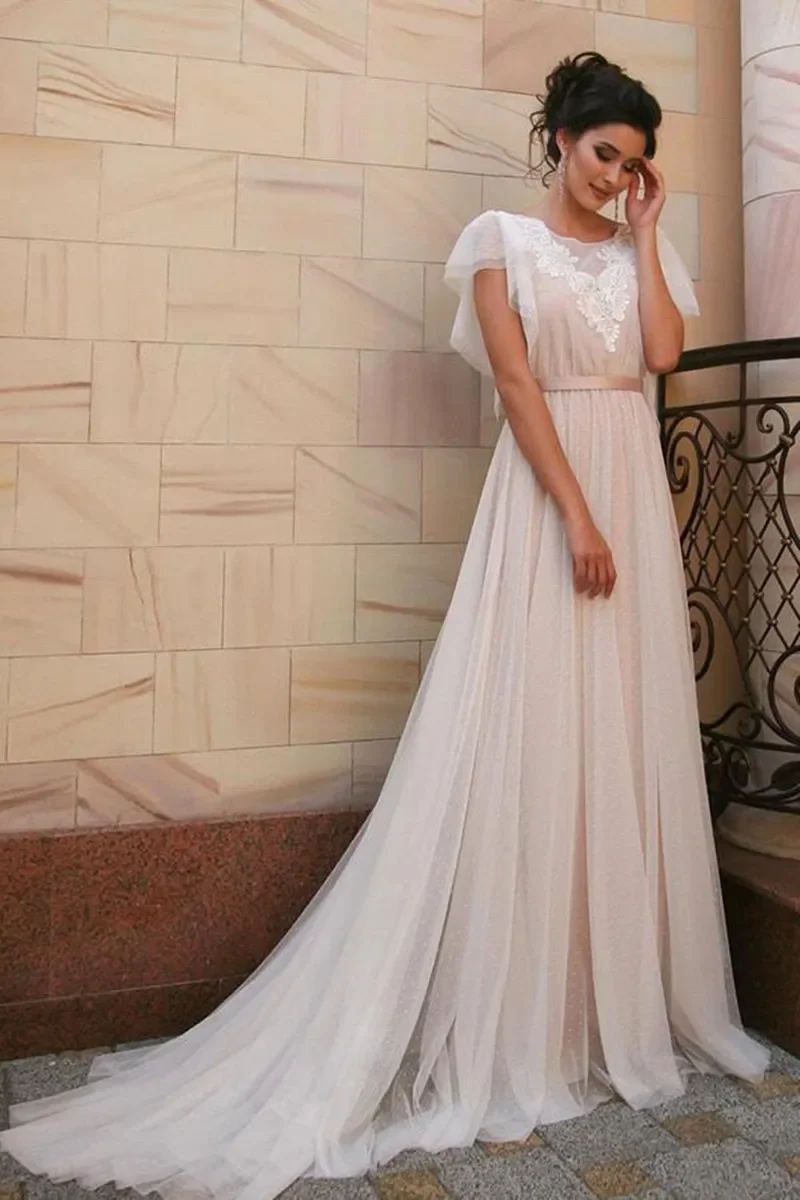 보헤미안 웨딩드레스 섹시 오픈 백 레이스 아플리케 도트 튤 브라이덜 가운 벨트 포함 공주 로브 파티 드레스 플러스 사이즈