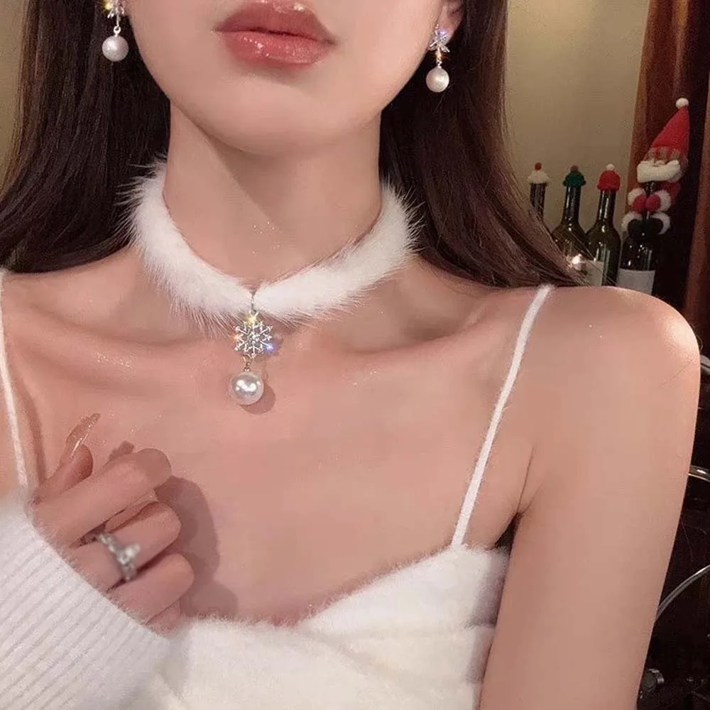 

Women Female New Year Christmas Xmas Party Snow Pearl Velvet Necklace Choker Chain Fashion Jewelry Lady Gift Accessories