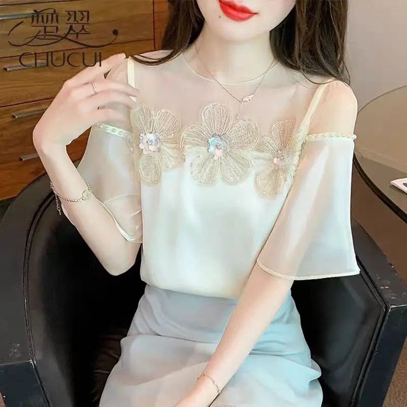 

Summer Embroidered 3D Beaded New Stylish Short Sleeved Blouse with Floral Shirt