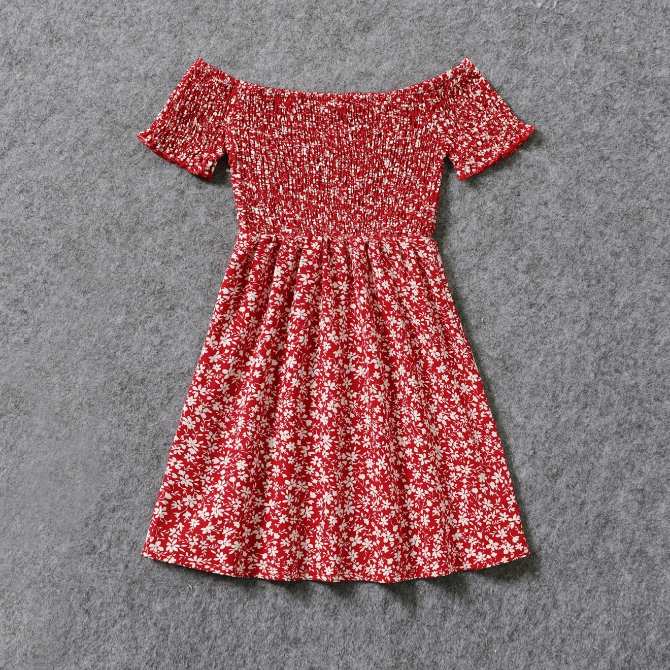 PatPat All Over Red Floral Print Off Shoulder Short-sleeve Shirred Dress for Mom and Me Perfect for Outings and Daily Wear