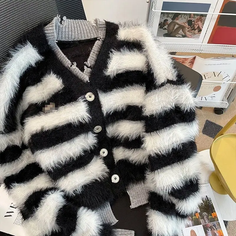 Lazy Style Soft and Sticky Imitation Mink Fur New Sweater Cardigan Women\'s Autumn and Winter Short Thick Sweater