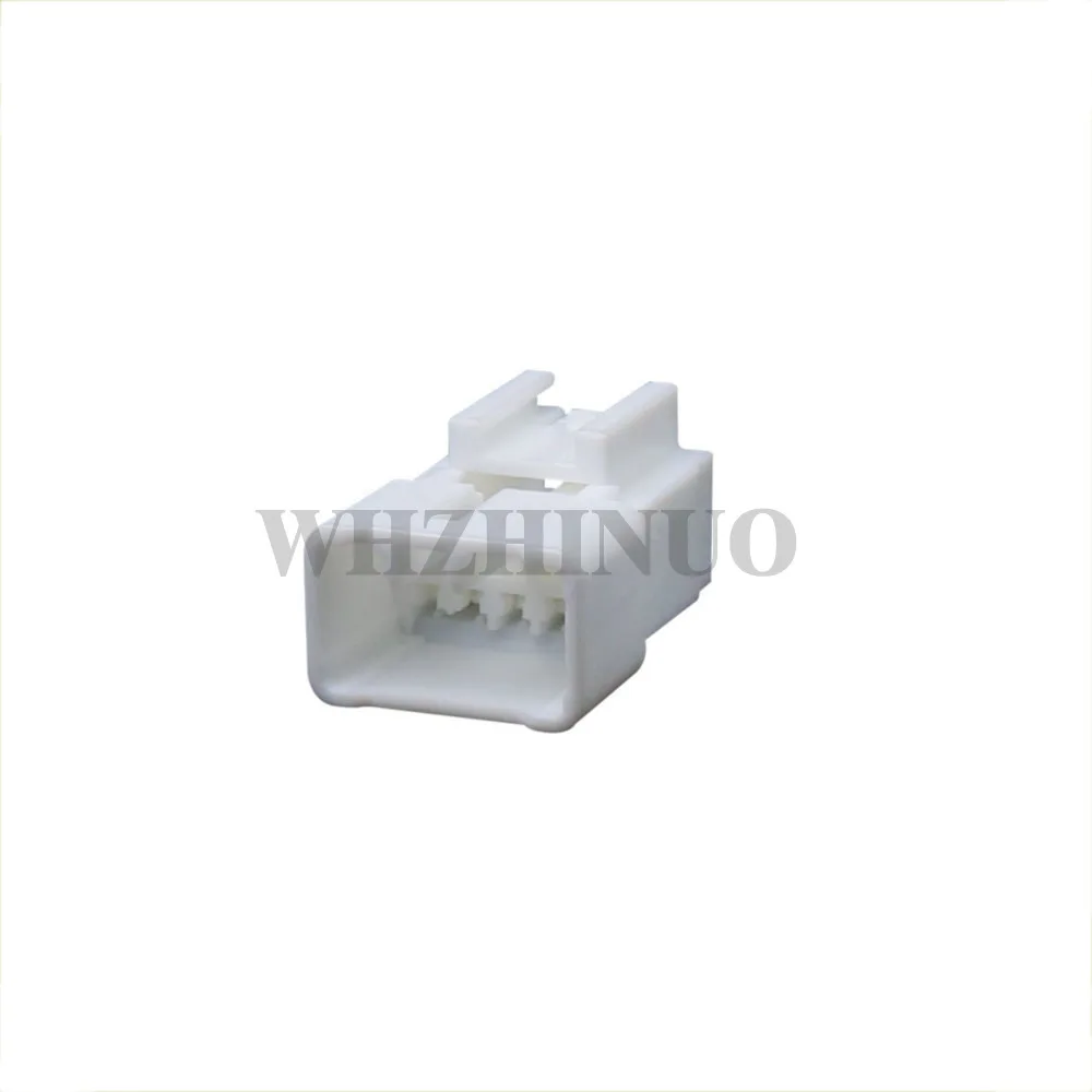 8 Pin MG641053 MG651050 Automotive Electrical Connector Socket Air Spring Plug