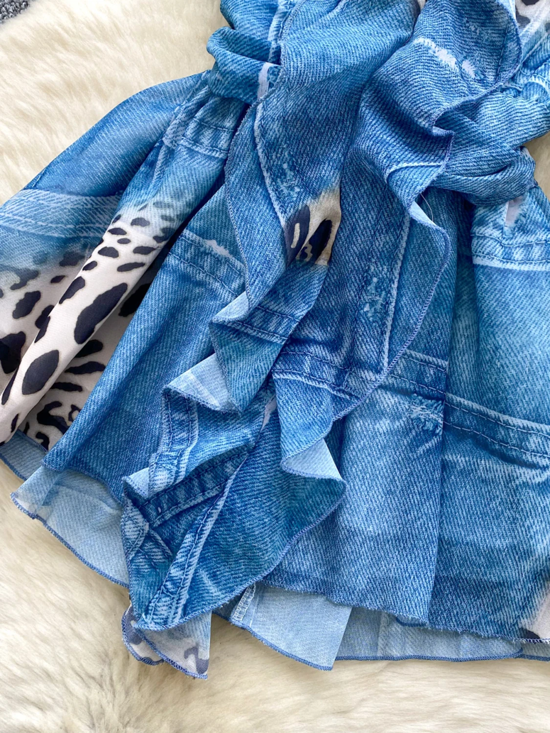 Foamlina Abbigliamento per le vacanze estive Mini abito corto senza maniche Vita da ragazza Skinny Halter Bretella Abiti con stampa bordo volant