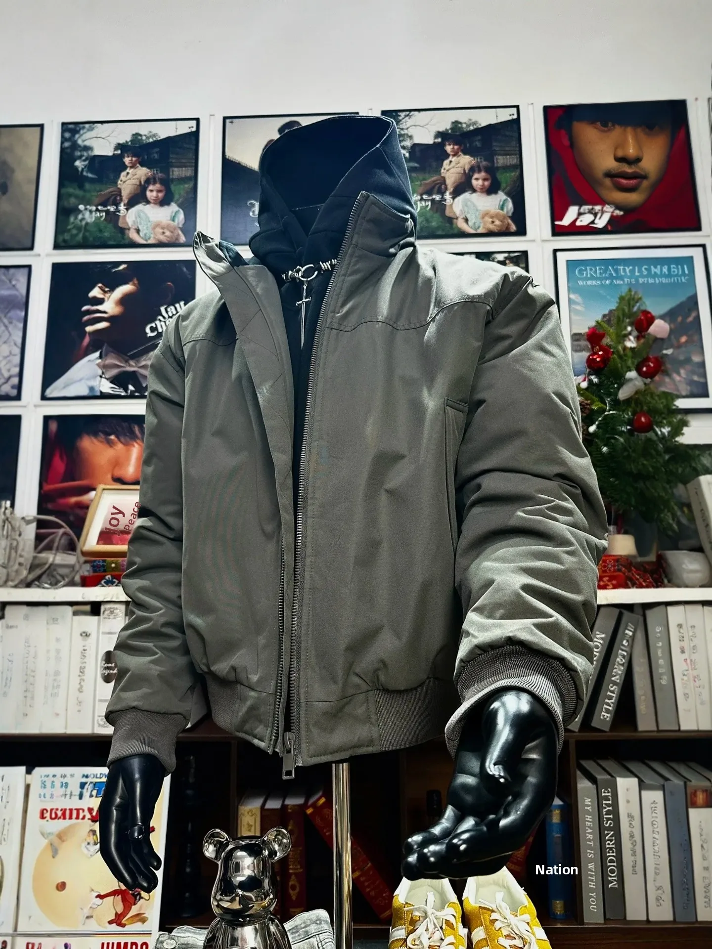 

Wolf ey American Sle ort Flight Jaet Cotton Coat Men Autumn Winter Windproof Waterproof Youth Faion Zipper Decoration