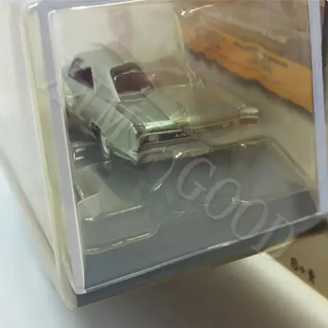 ऑटो वर्ल्ड 1/64 स्केल 1966 शेवेल्स एसएस 396 अलॉय सिमुलेशन कार मॉडल क्लासिक्स वयस्क स्मारिका उपहार स्थिर प्रदर्शन 12 best sales ऑटो दुनिया - №12