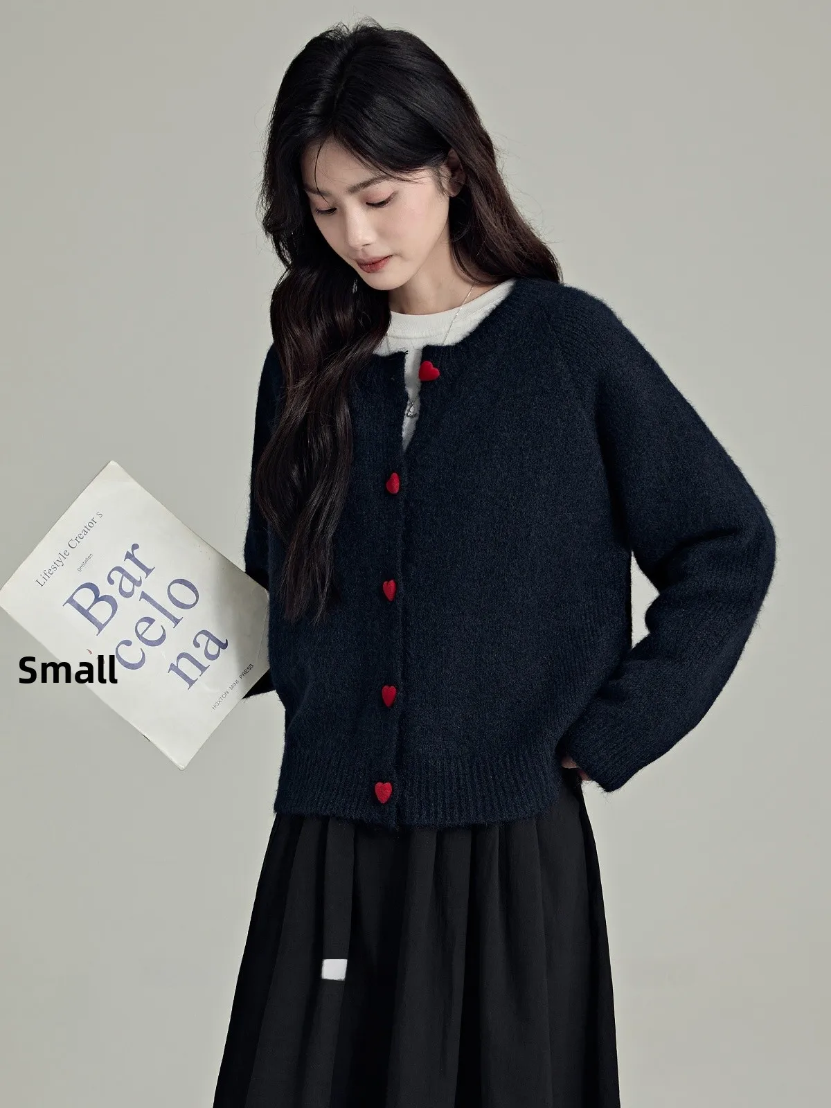 

Синий вязаный свитер с круглым вырезом, женский, весенний дизайн, миниатюрный топ, повседневный стиль, с длинными рукавами, стандартной длины