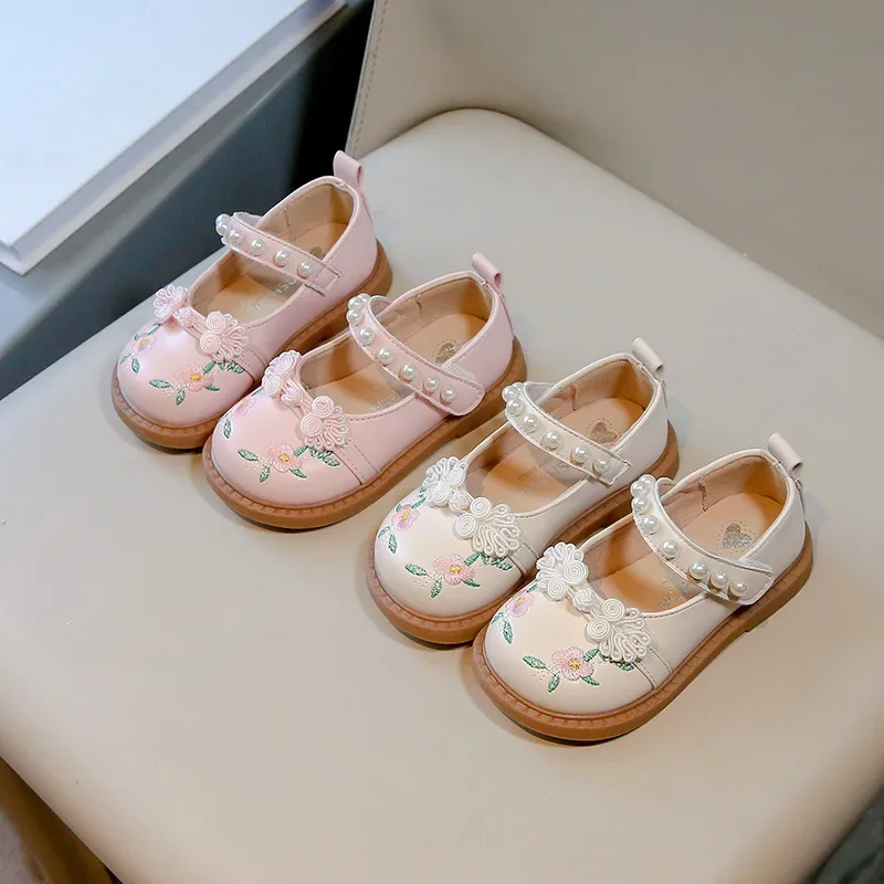 Girls Leather Shoes 2024 Spring Autumn Baby Girl Shoes 1 To 2 Years Chinese Style Embroidered Soft Sole Anti Slip Princess Shoes