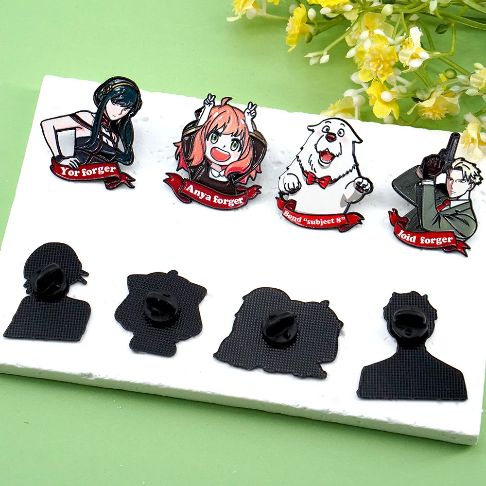 4/8Pcs Cute SPY FAMILY Anya Enamel Pins Anime Brooch Loid Yor Bond Forger Dog Fashion Lapel Badges For Backpack Fans Gift