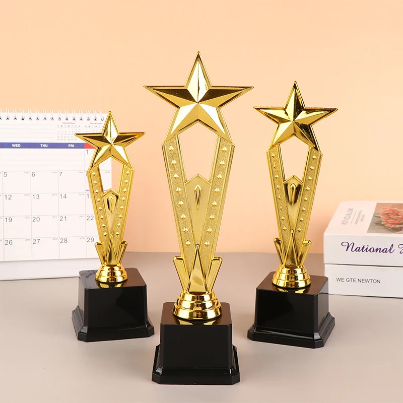 Troféu estrela de plástico para crianças, troféu para competição, recompensa, prêmio, favores de festa, presentes para crianças, 1pc