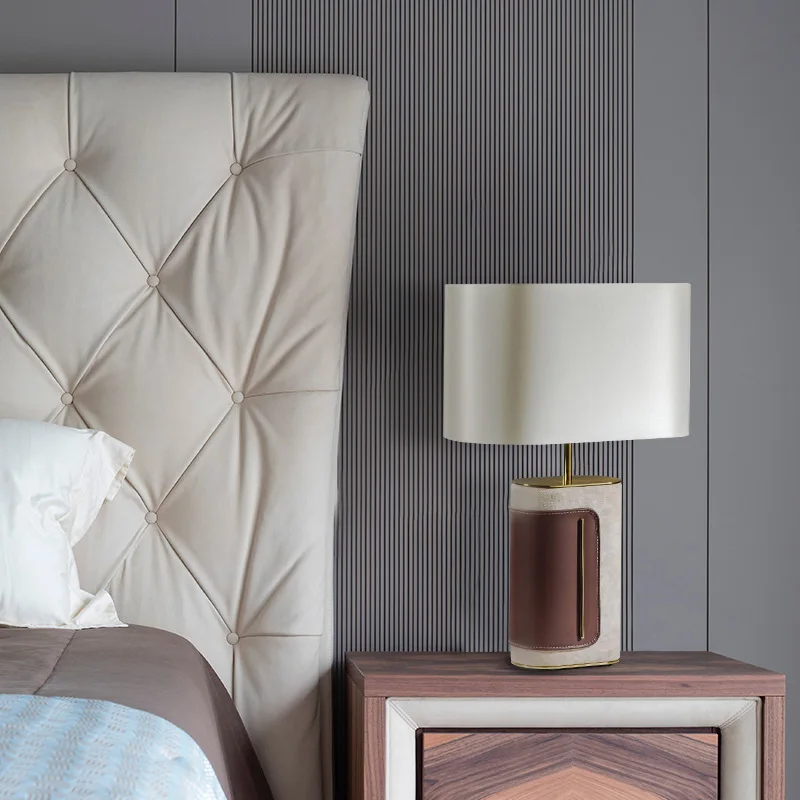 

Postmodern Personality Floor Lamp Designer Hight End Art Bedroom Study Bedside Reading Originality Leather Base LED Table Lights