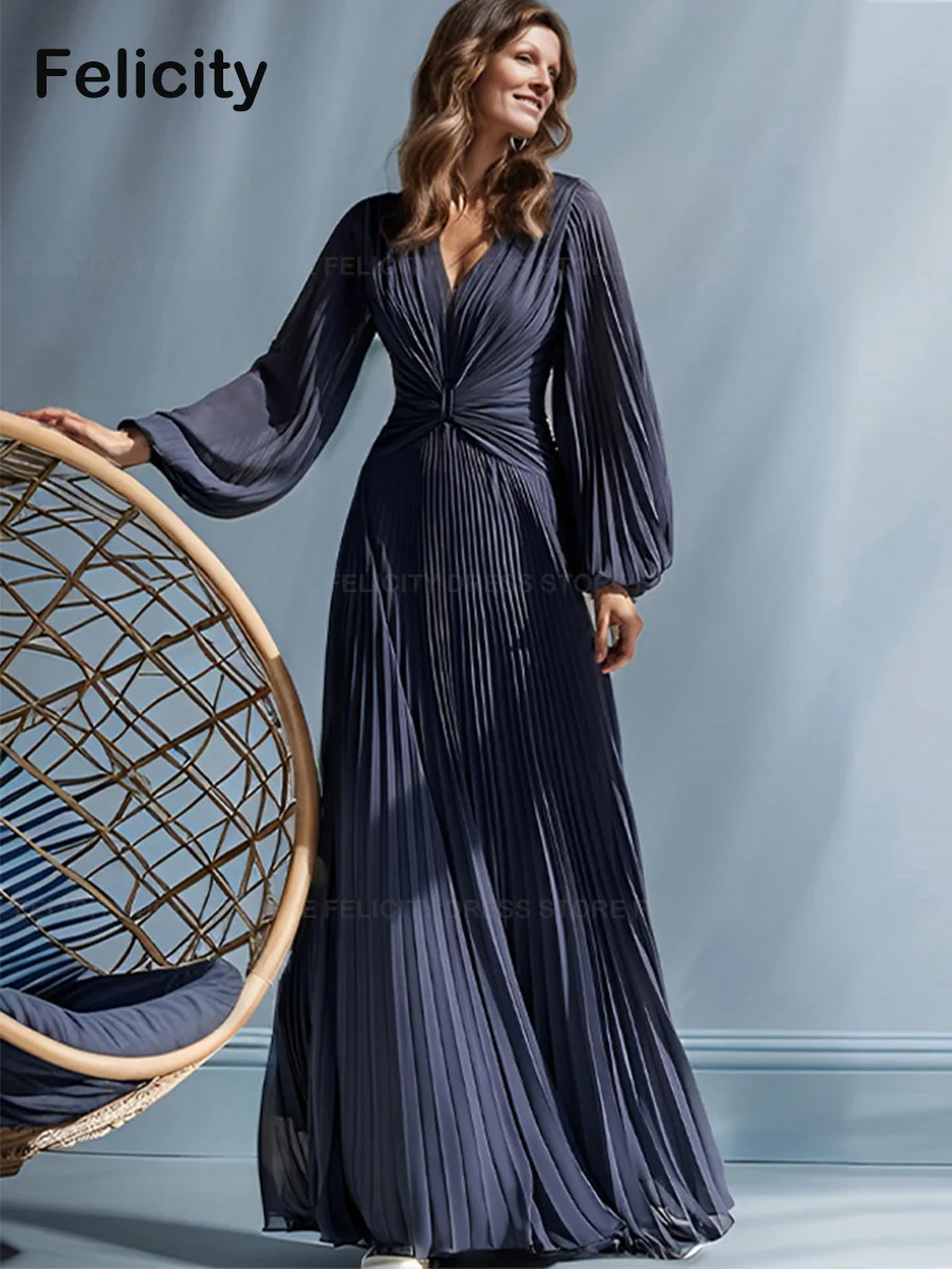 

Simple Mother of the Bride Dresses 2023 A-line V-neck Wedding Guest Dresses Chiffon Pleated Floor-Length Robes Invitée Mariage