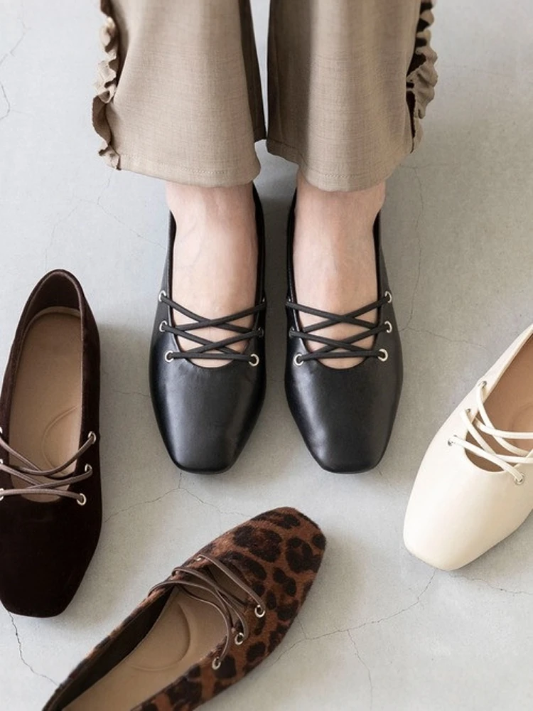 セクシーなヒョウ柄ベルベットフラットヘッドスクエアバレエシューズ女性のカジュアルスタイルスリッポンラウンドトゥファッションシングルシューズ