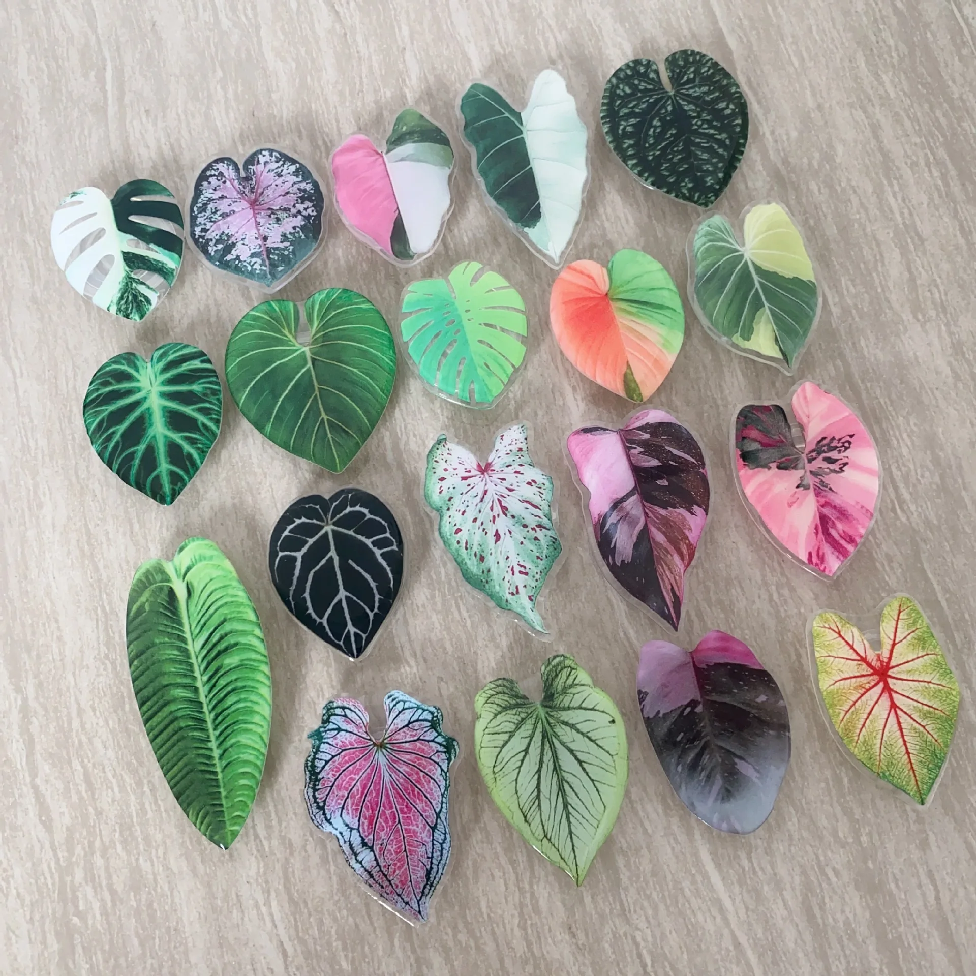 

Turtle Leaf Resin Phone Stand Resin Acrylic Special-shaped Leaf Airbag Telescopic Holder for Iphone 17 Samsung Grip Tok Bracket