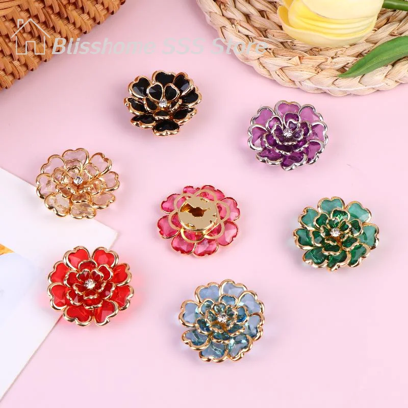 【S】Faux Shell Pearl Flower Button Decorative Covers Women Shirt Accessories Cufflinks Luxury Rhinestone Button Clip For
