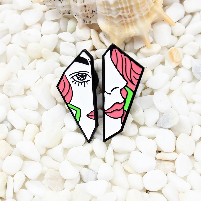 Face Enamel Pin Big eye Girl Painter Art Oil Painting Brooches Badge Shirt Lapel Jewelry for Friend Wholesale Woman Face Split