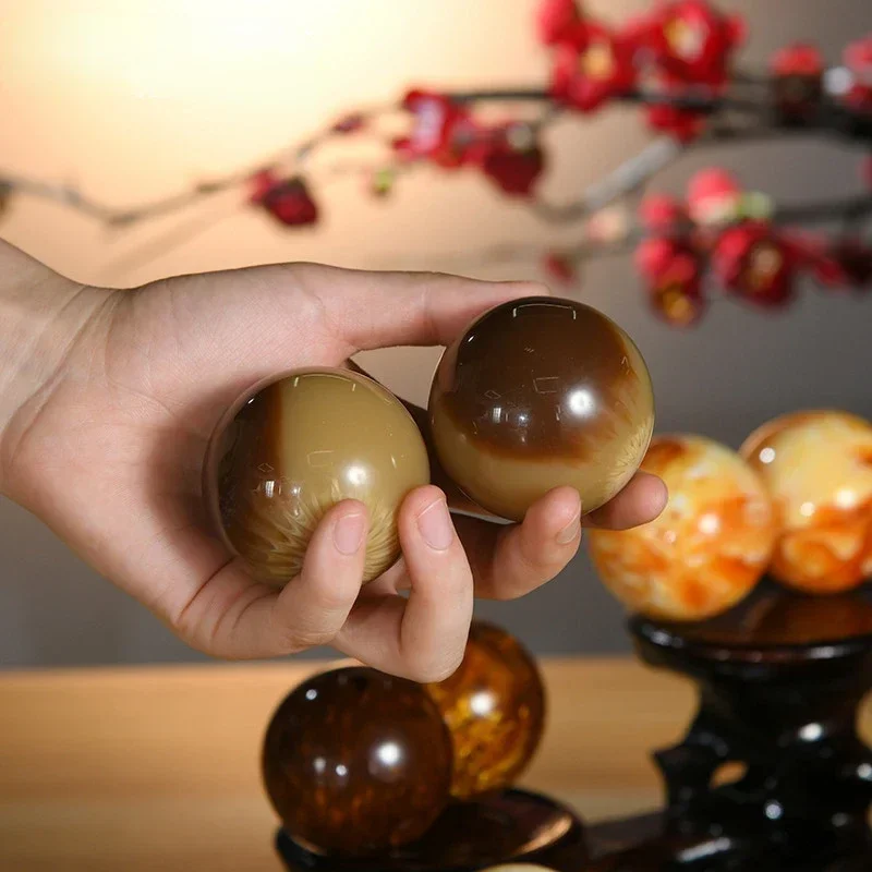 1pc Amber Beeswax Sphere Ball Massage Ball Resin Crystal and Handball Sphere Elderly Middle-aged Healing Crystal Sphere Fitness