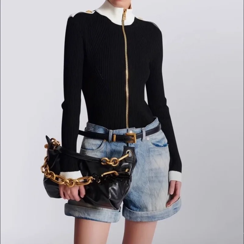 

Fall 2025 New Women's Stand CollarMetal Button Decorated Zipper OpenCardigan Y2K High Quality Fashion High Street Knitted Jacket