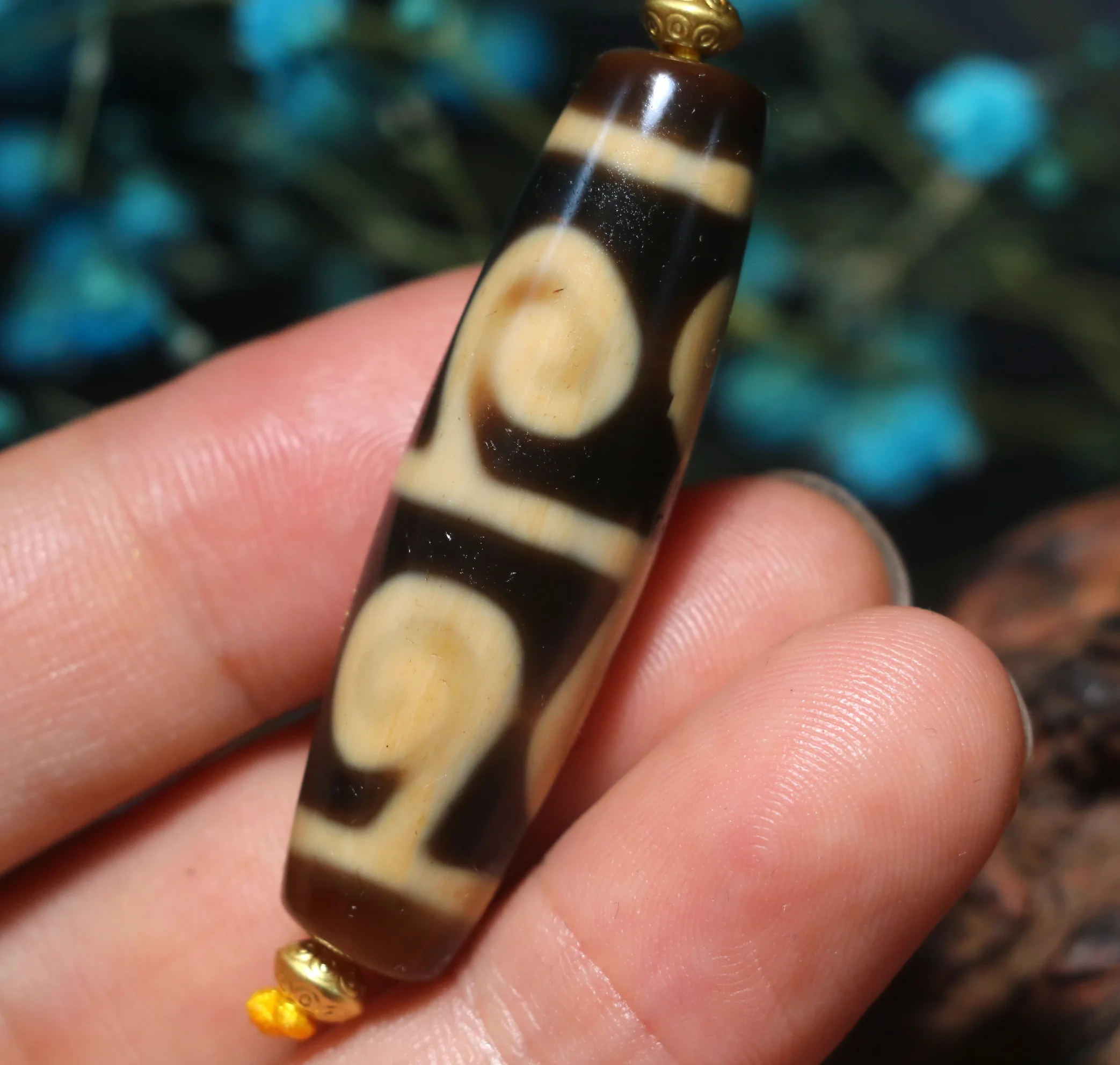 

Magic Energy Tibetan Old Agate Ivory Color Baiha To Pure dZi Bead Top 4A+ LK Amulet Pendant Precious Gemstone Jewelry