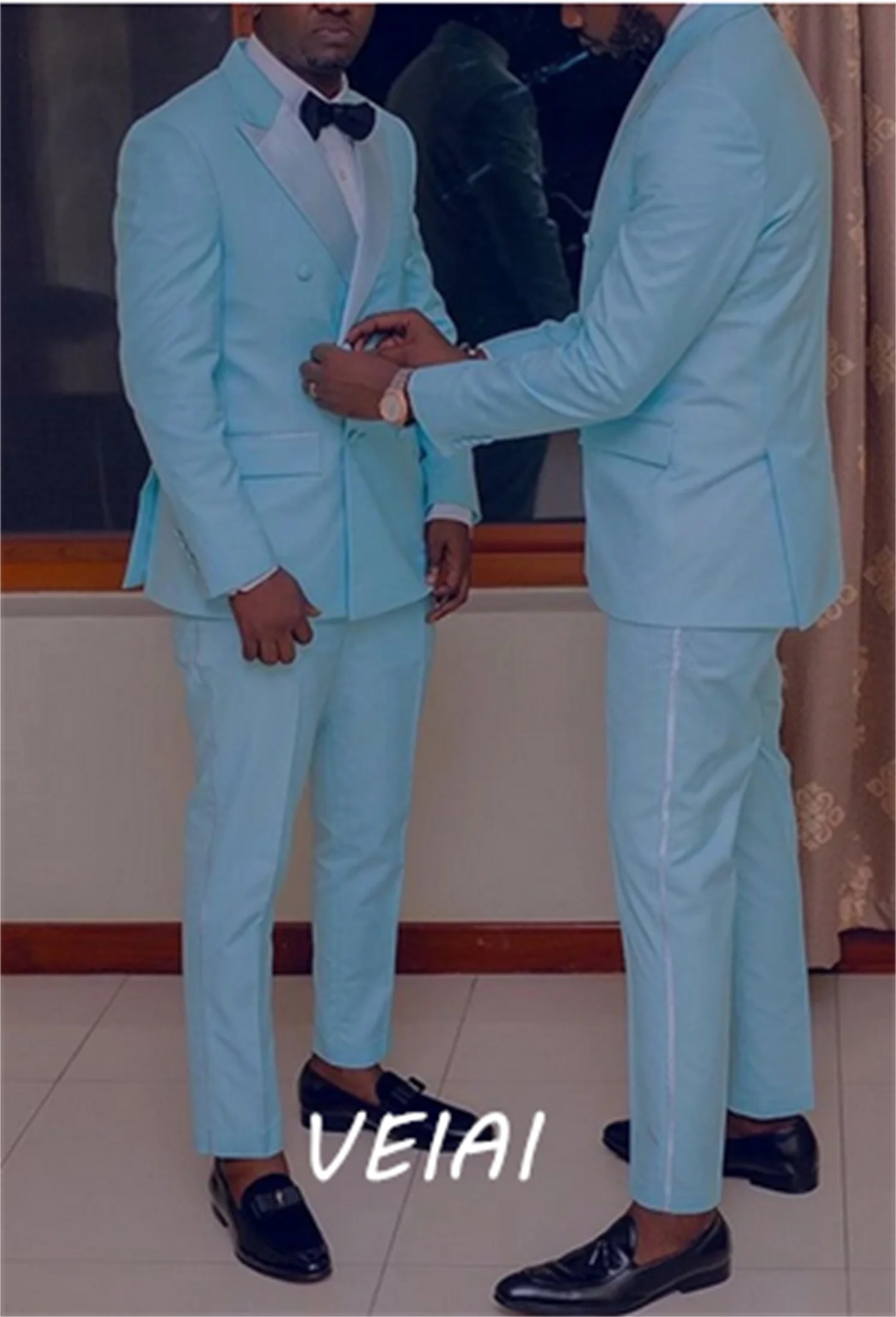 

CustomizedDouble Breasted Men Suits Light Blue Groom Tuxedos Peak Satin Lapel Groomsmen 2 Pieces Set ( Jacket + Pantst + Bow Tie