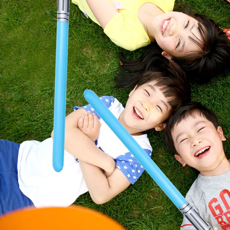 10 pezzi di colore casuale spade gonfiabili jumbo giocattoli non luminosi strumenti per bambini festa regalo per bambini spade da concerto per bambini giocattoli