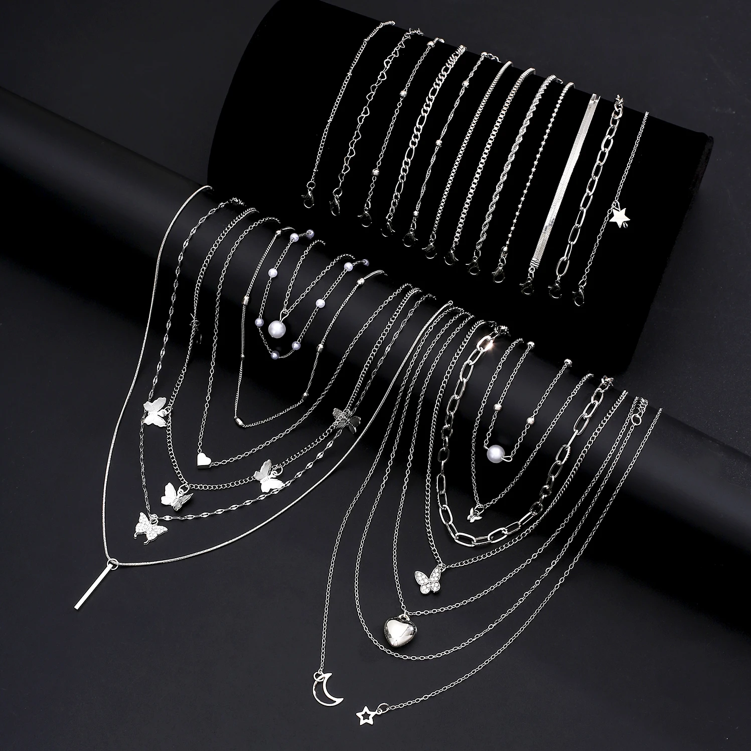 Thumbnail 2 - #8 Latest Pendant Charm Bracelets Offers