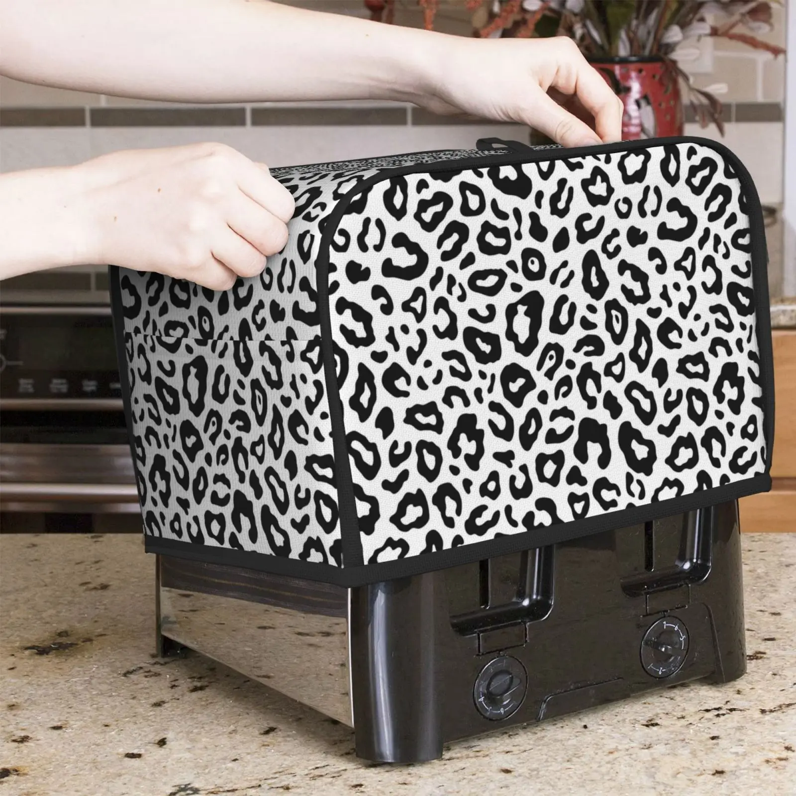 Leopard Print Toaster Cover Anti Dust Cover Bread Maker Machine Toaster Cover-ups Case For 2 Slice Toaster Protective Cover