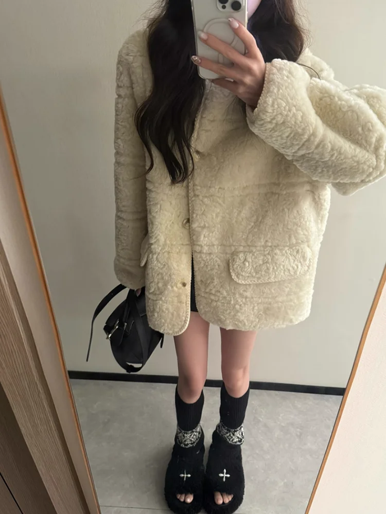 

Thiened White Lamb Fur Jaet Women's Winter New Sle Inteated Leather And Fur Warmth Outerwear Korean Sle Loose Fit