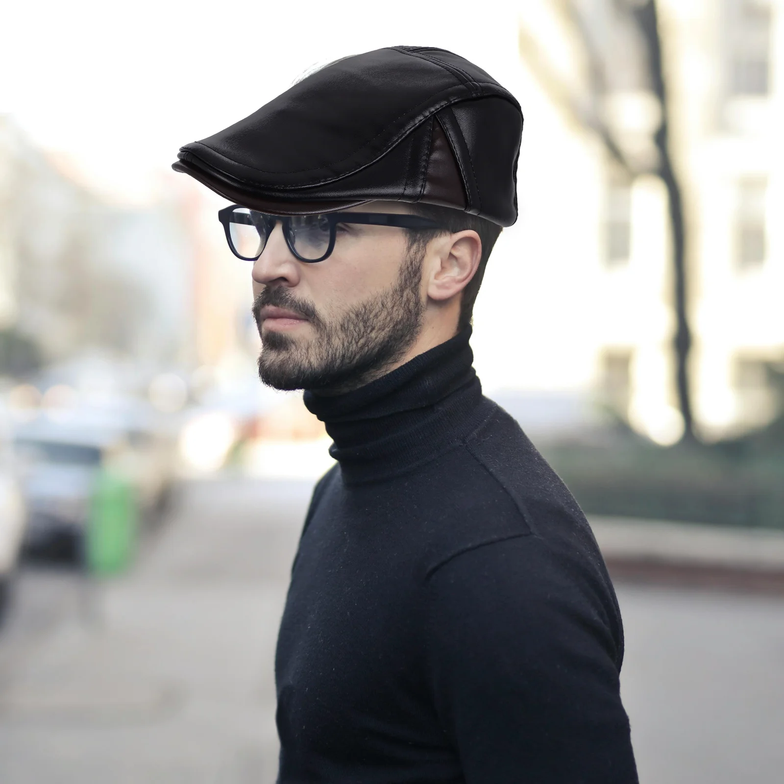 

Color-Blocked Cold-Proof Warm Hat For Men Pu Flat Cap With Earflaps Windproof Outdoor Travel Fishing Hiking Vintage