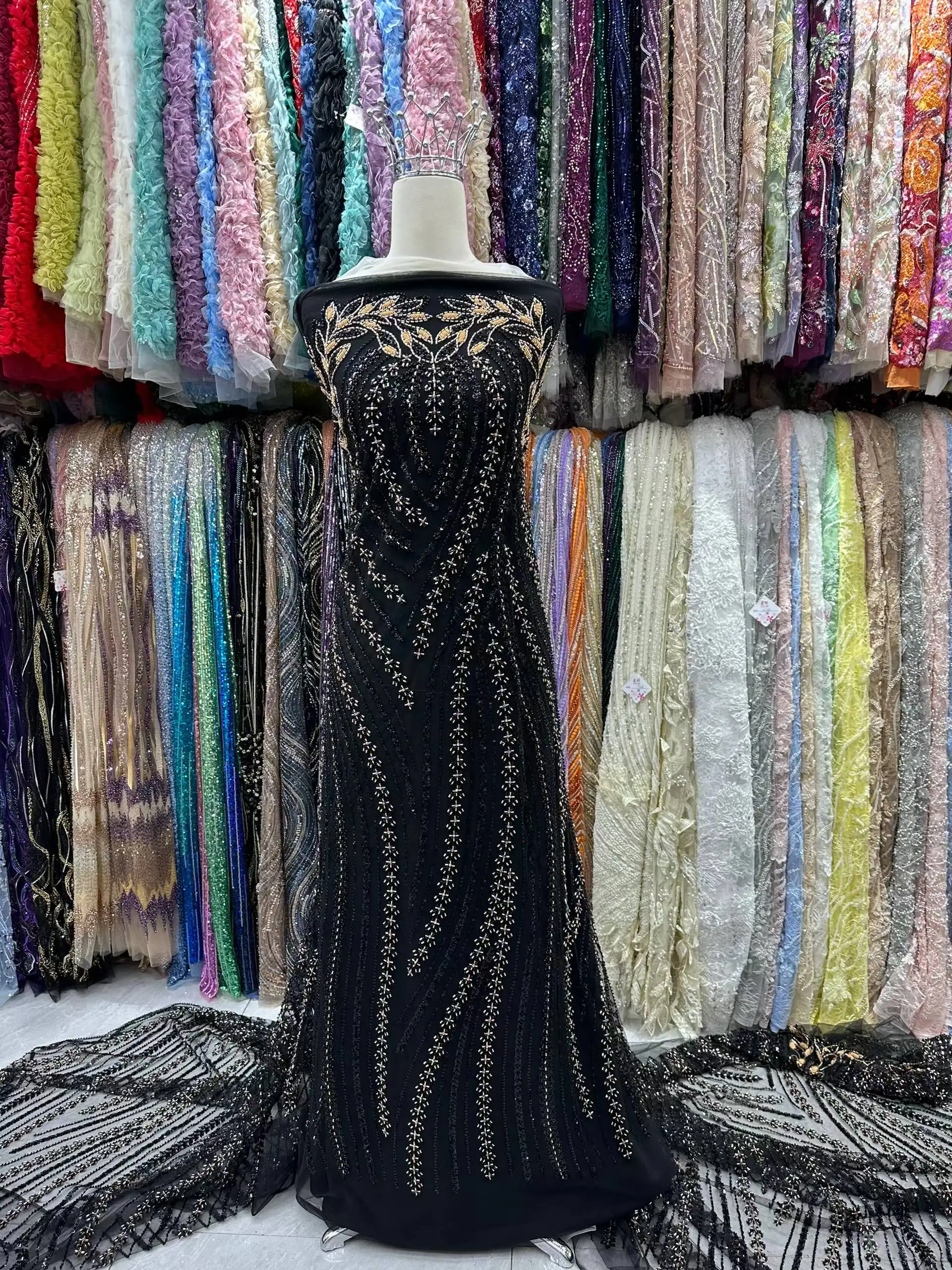 

Роскошная африканская нигерийская ткань с бисерной вышивкой и французскими пайетками для свадебных платьев, коллекция 2026 года