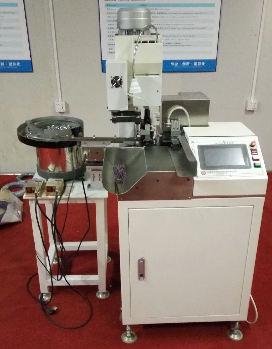 AM206 Semi Automatic Cable Connectors Loose Terminal Crimping Machine