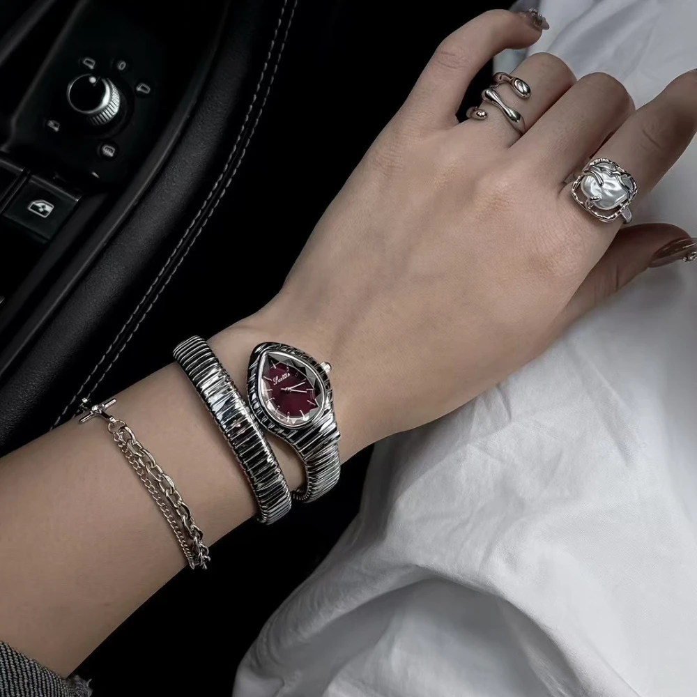 New Lady Watches Stylish Snake-Head Women's Quartz Watch Unique Elastic Stainless Steel Strap Wristwatch Bracelet Gift Clock