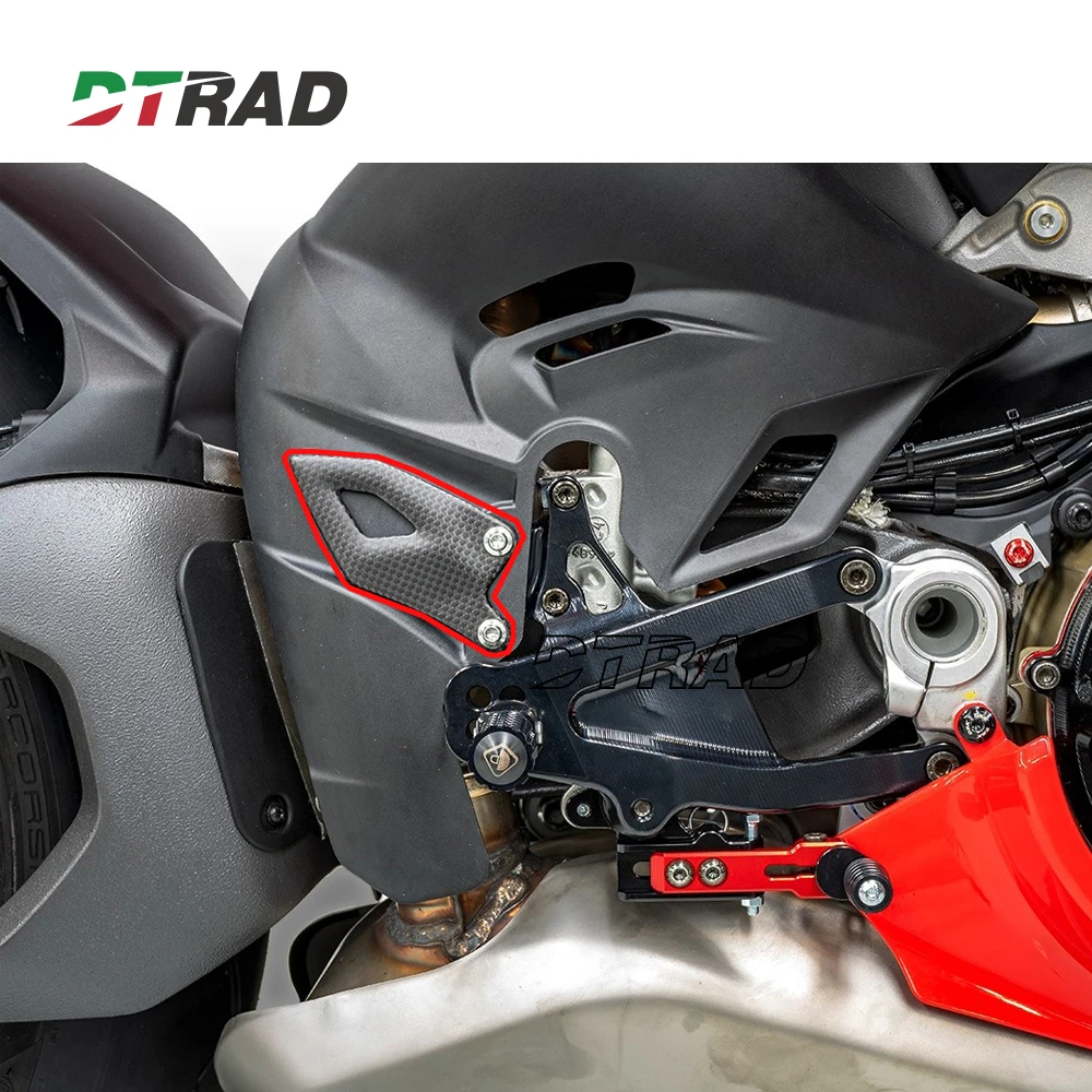 

For DUCATI Panigale V4 V4S 2025 Carbon Fiber Heel Guards Heel Plate Foot Pedal Protector Fairing Motorcycle Accessories Modified