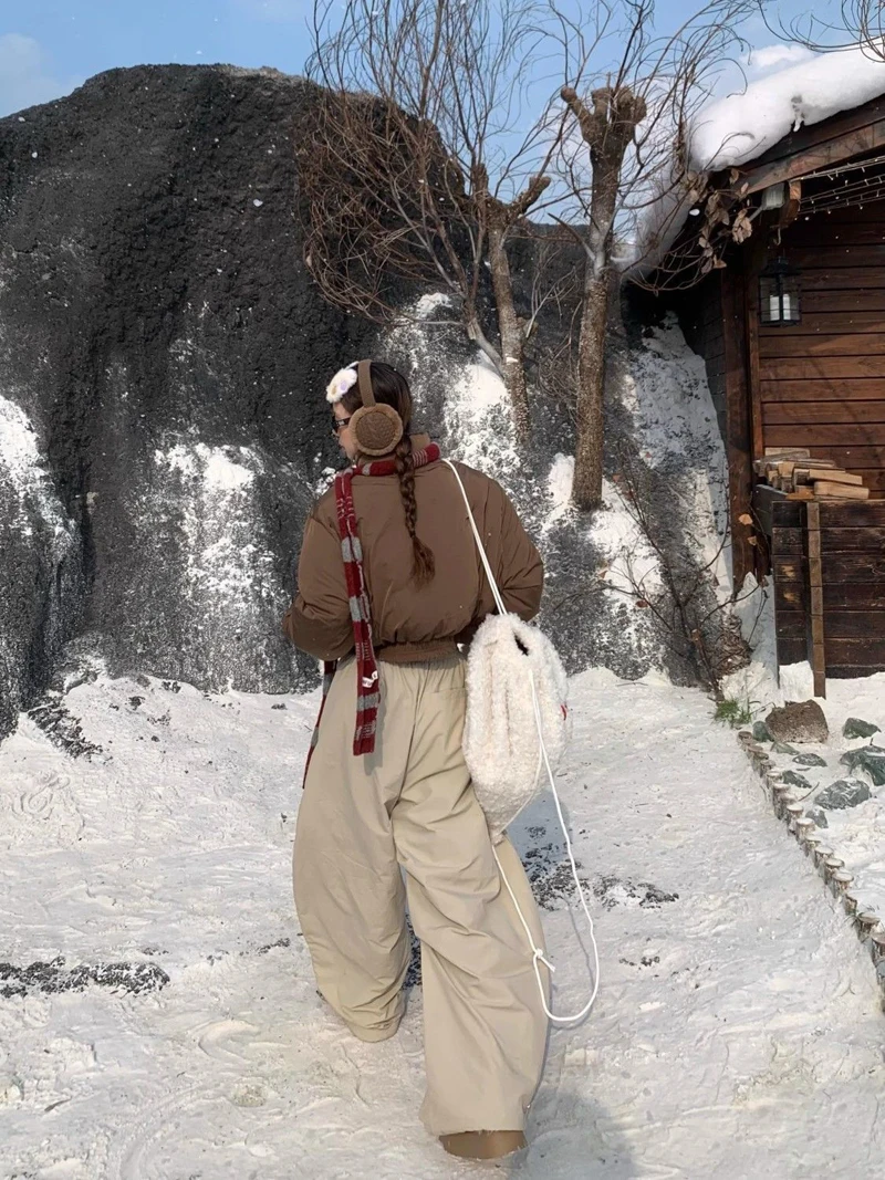 カーゴパンツ レディース グリーン 春 コットン ダンス ダメージ加工 オーバーサイズ シンプル レイヤード 通気性 アーバン ソーシャル ストリートウェア 若々しい