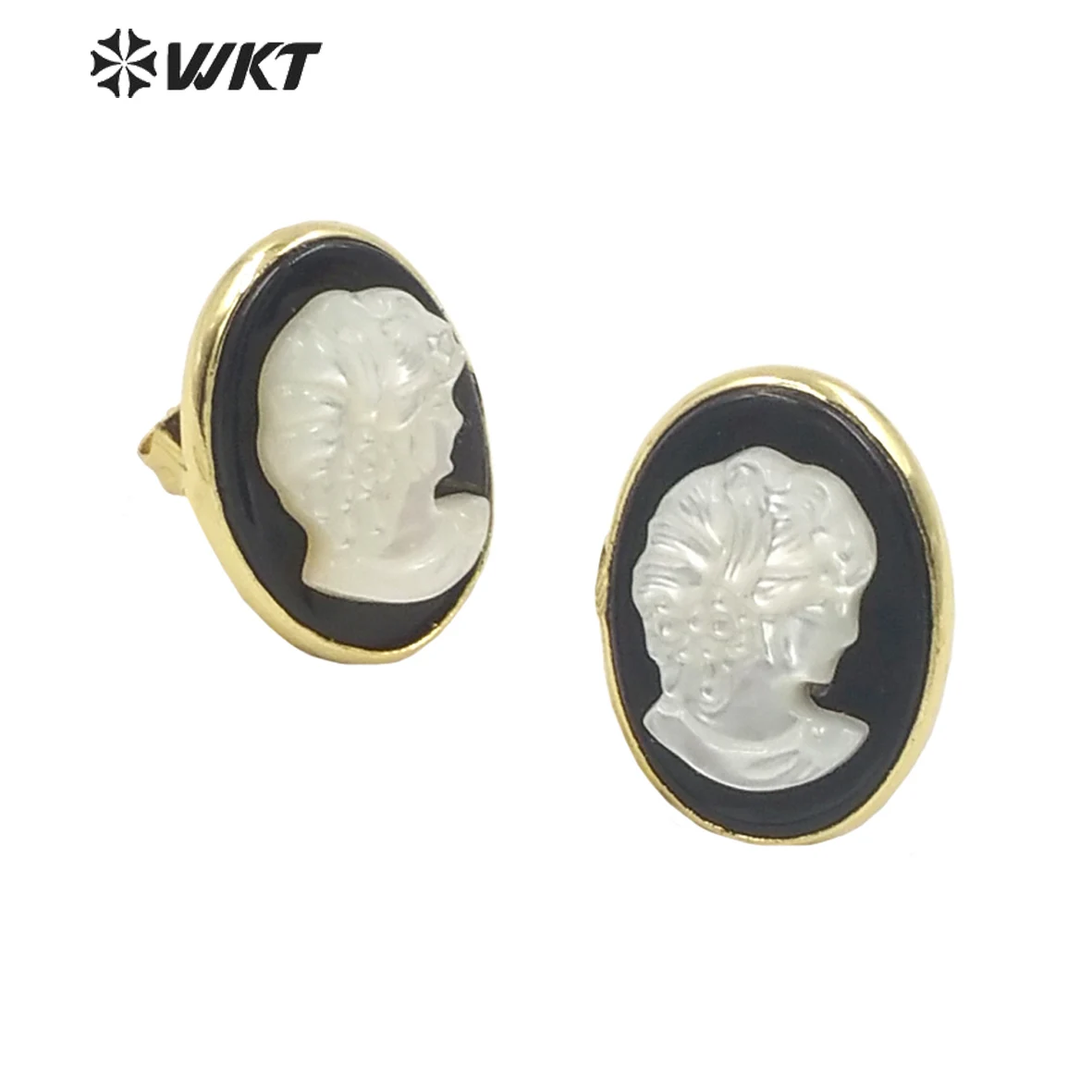 

WT-MPE071 Amazing gold electroplated Mother of pearl made The Beauty head studs Gorgeous lady shell earring with black Agates