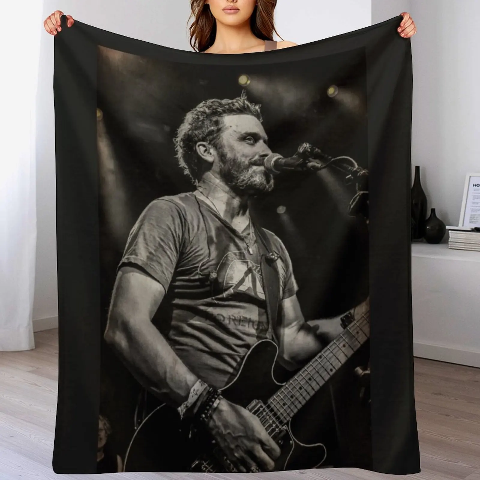Smirk Throw Blanket Cozy Sofa Blanket for TV Watching Napping