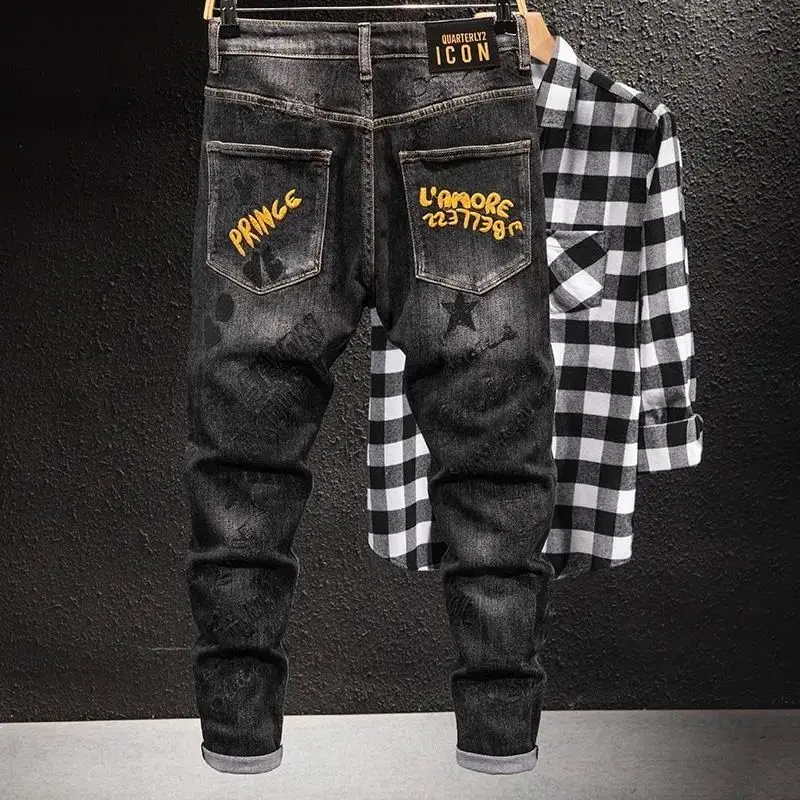 Moda high-end coreano luxo streetwear punk casual fino ajuste jeans para primavera e outono com design de bordado 3d jeans