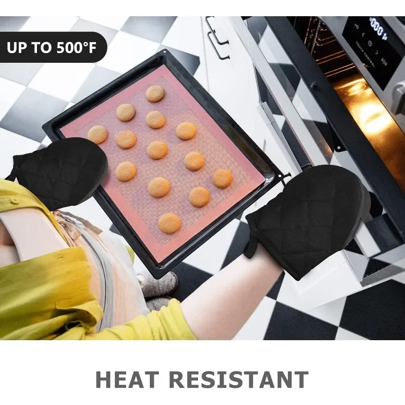 1 Pair Short Oven Mitts Silicone Kitchen Oven Gloves High Heat Resistant 500℉ with Non Slip Grip Surfaces and Hanging Loop Black