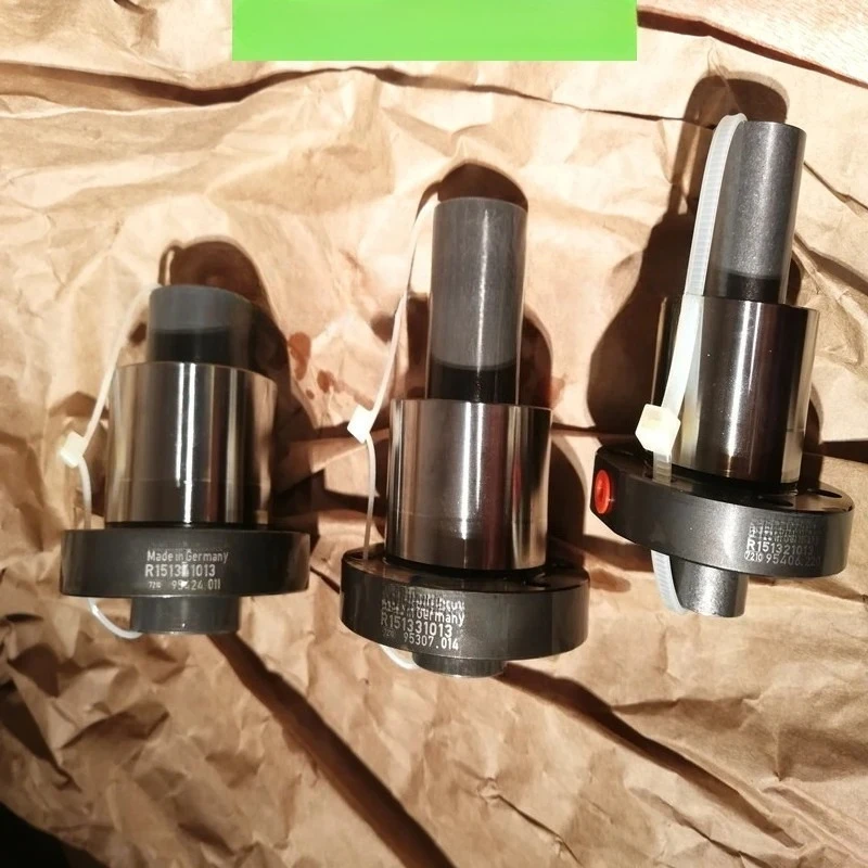 

Nut R150224083 R150324083